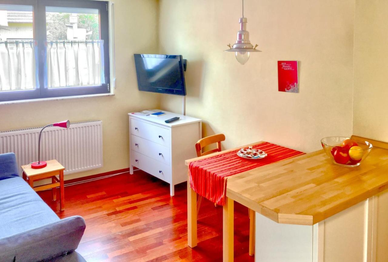 Ferienwohnung Maeder Schaafheim المظهر الخارجي الصورة